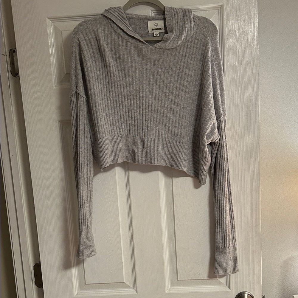 aerie Gray Ribbed Cropped Hoodie